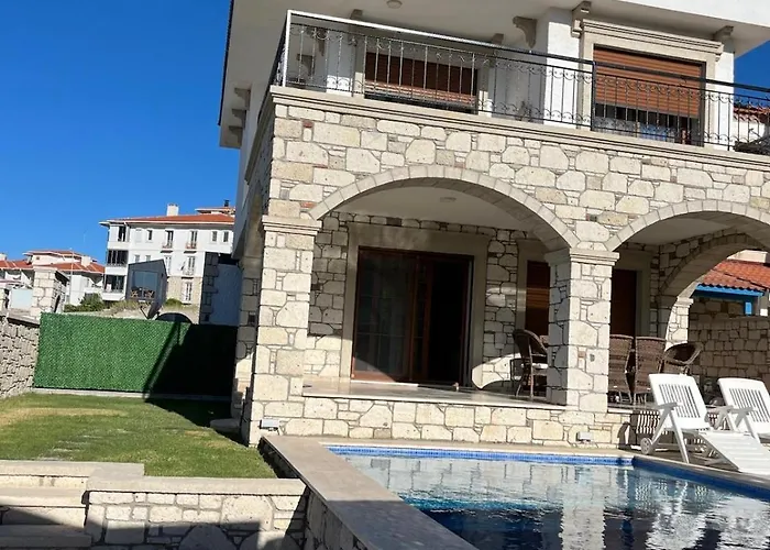 فيلة Reisdere Kiralik Havuzlu